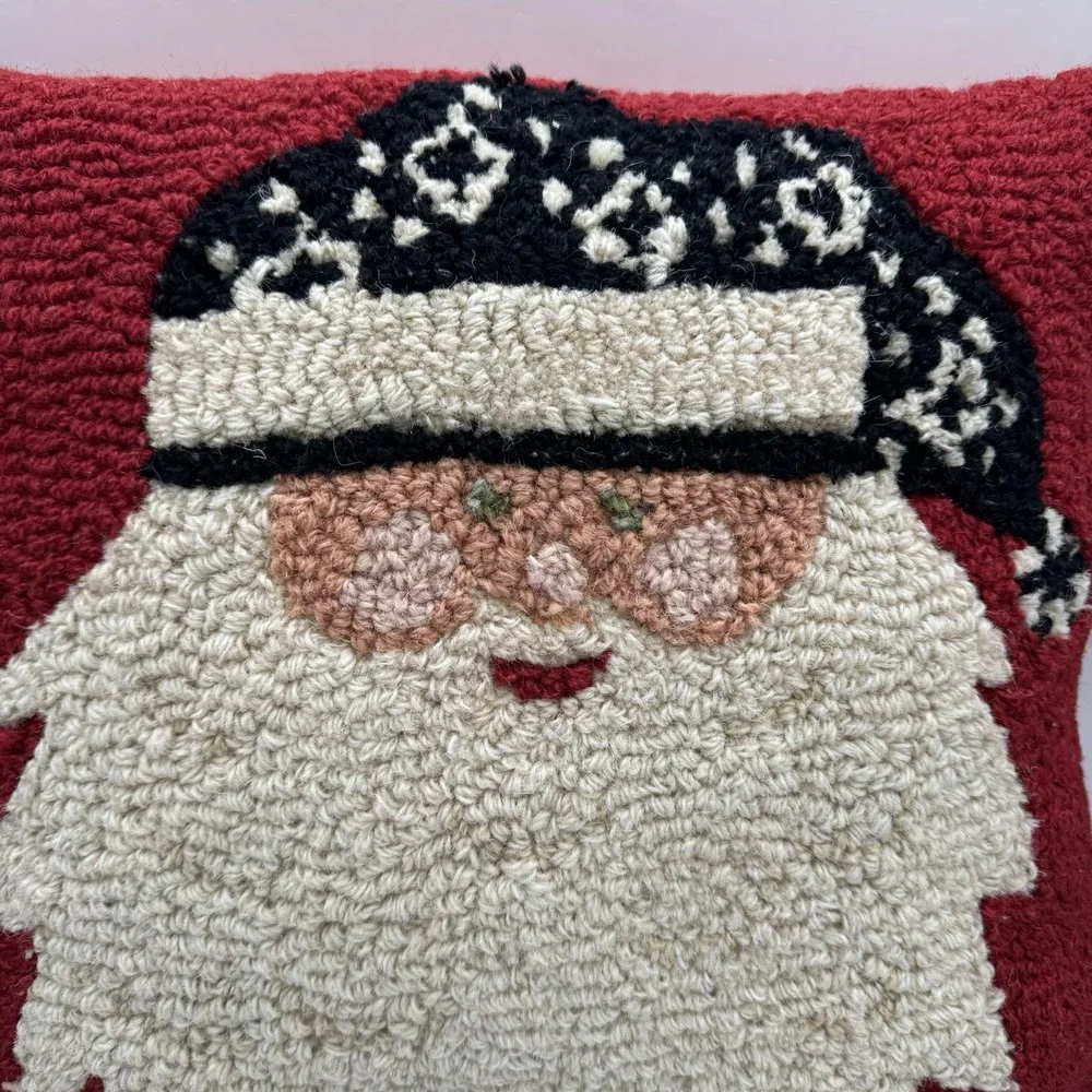 Chandler 4 Corners Hand Hooked 100% Wool Pillow Santa Christmas Laura Megroz